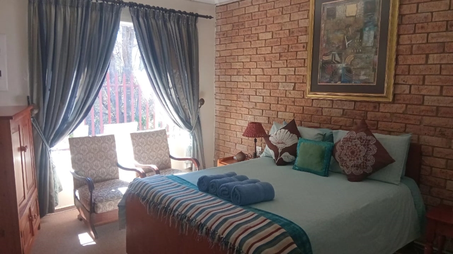 9 Bedroom Property for Sale in Parys Free State